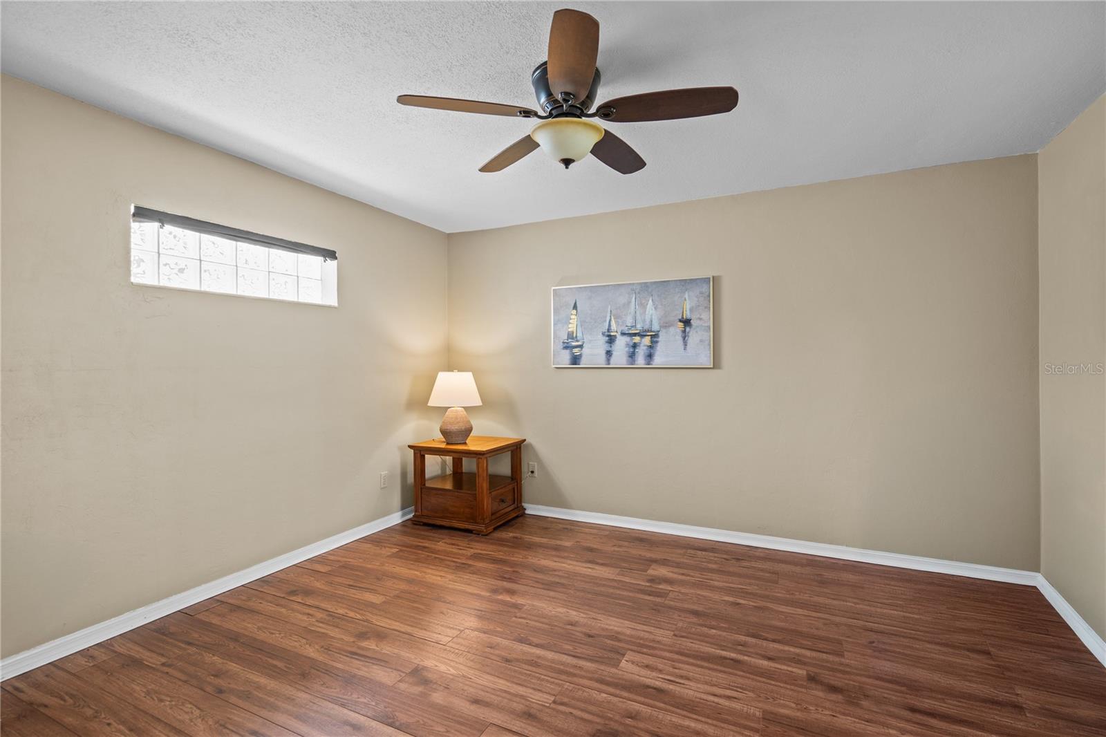 254 Glenbriar Cir Property Photo 13