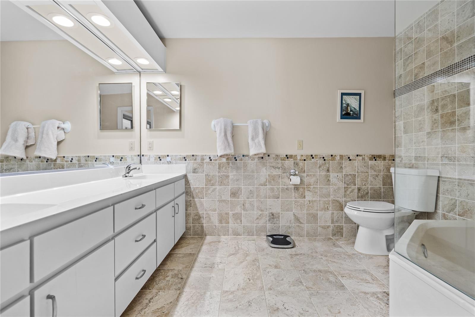 254 Glenbriar Cir Property Photo 25