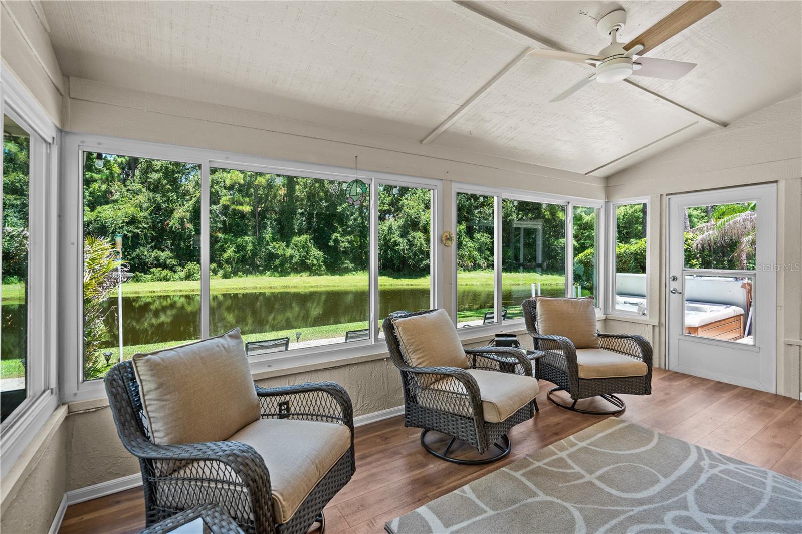 254 Glenbriar Cir Property Photo 27