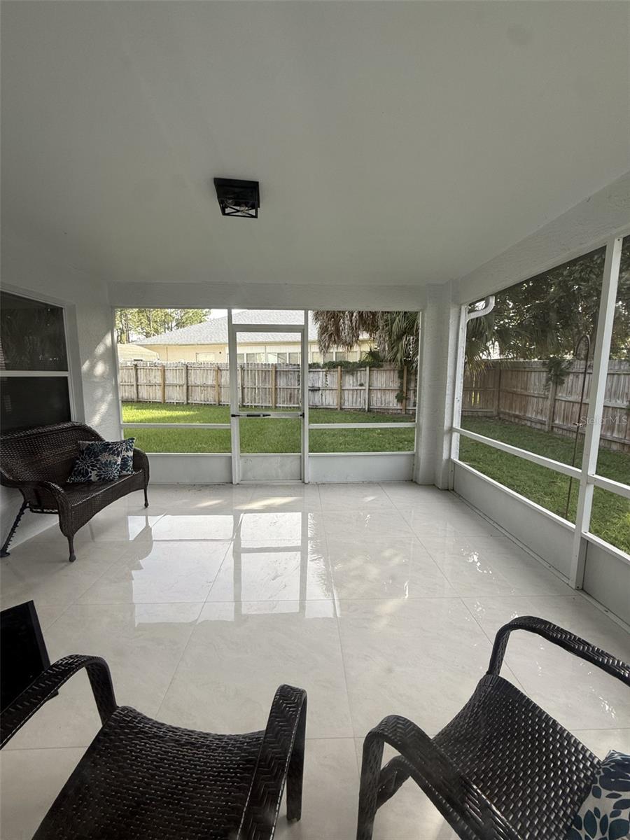 14 Wayland Pl Property Photo 24