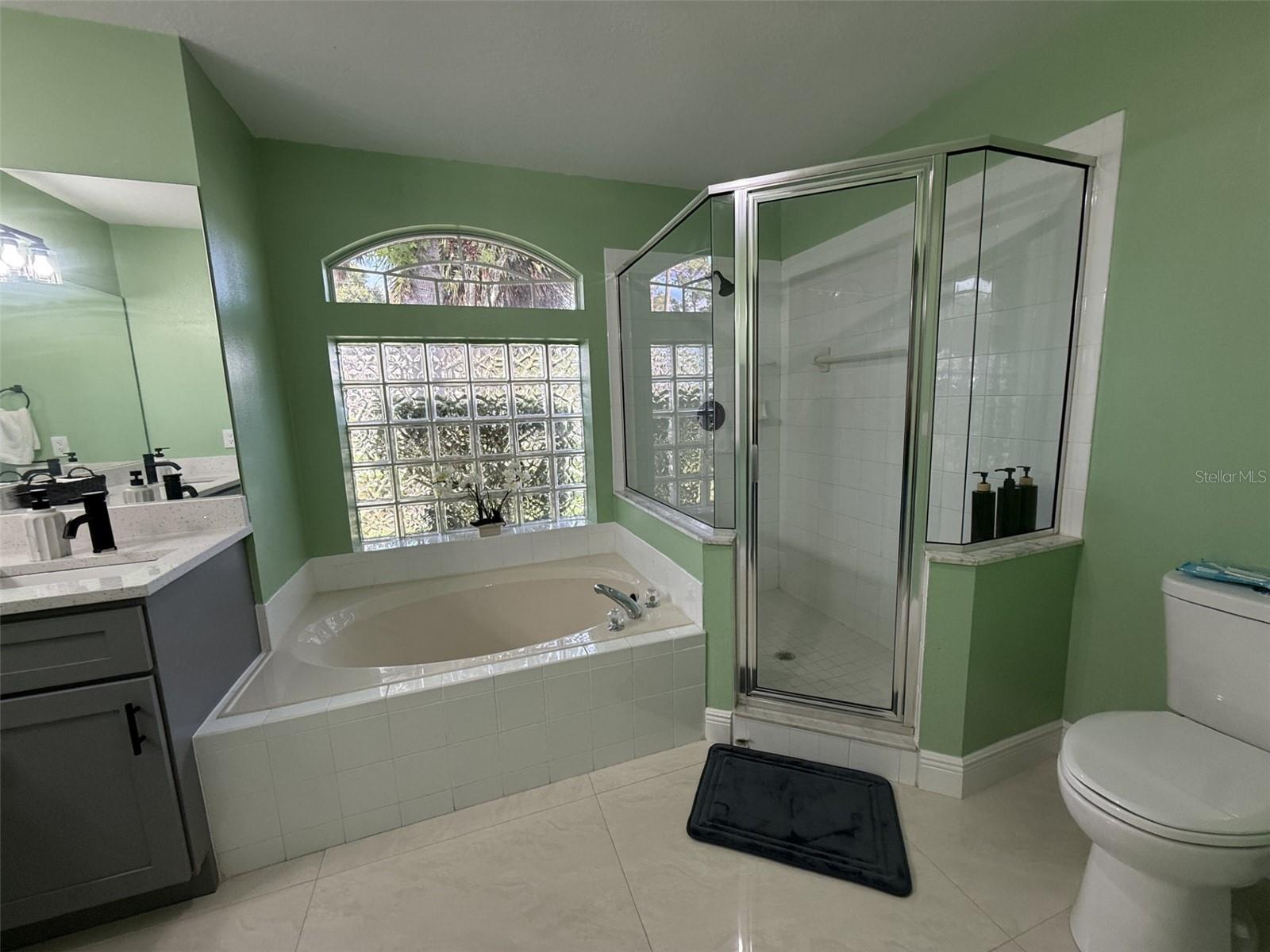 14 Wayland Pl Property Photo 30