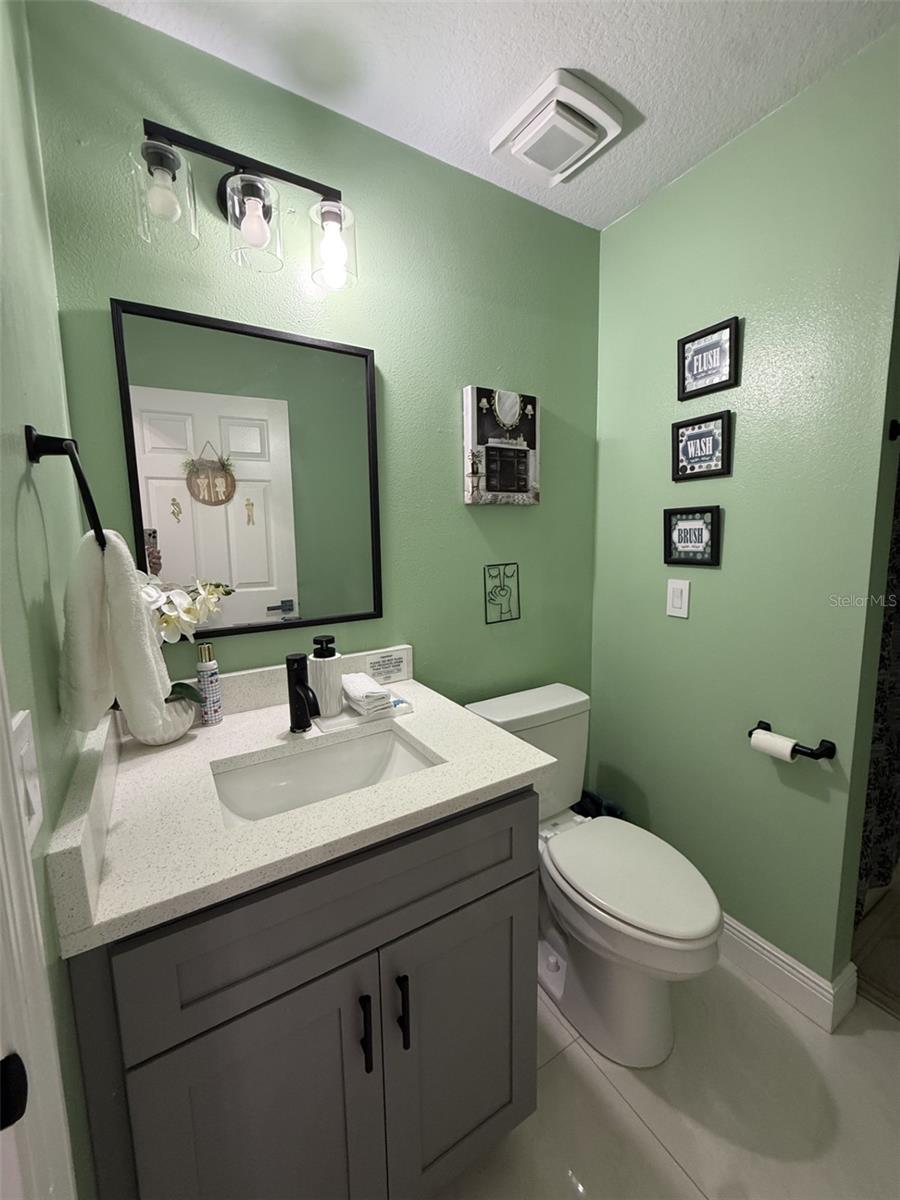 14 Wayland Pl Property Photo 38