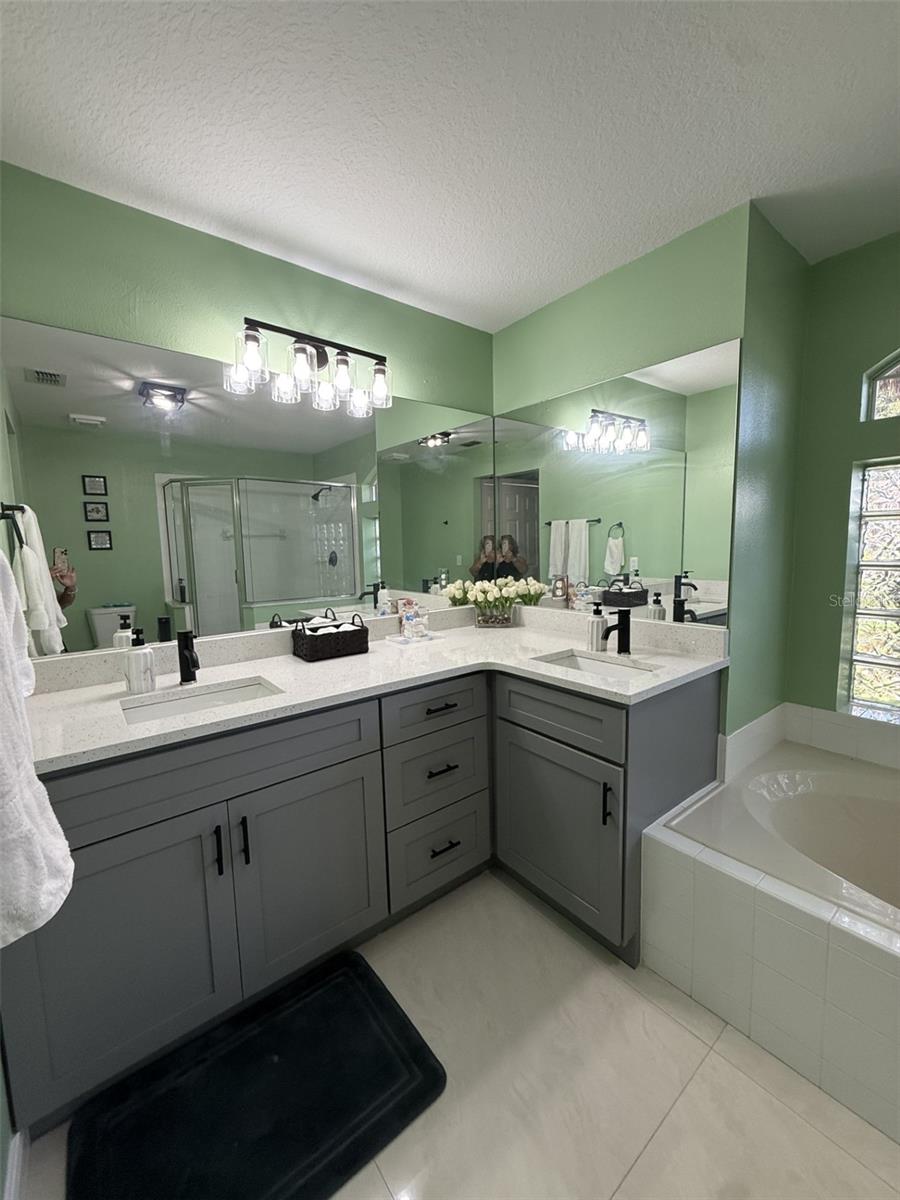 14 Wayland Pl Property Photo 44