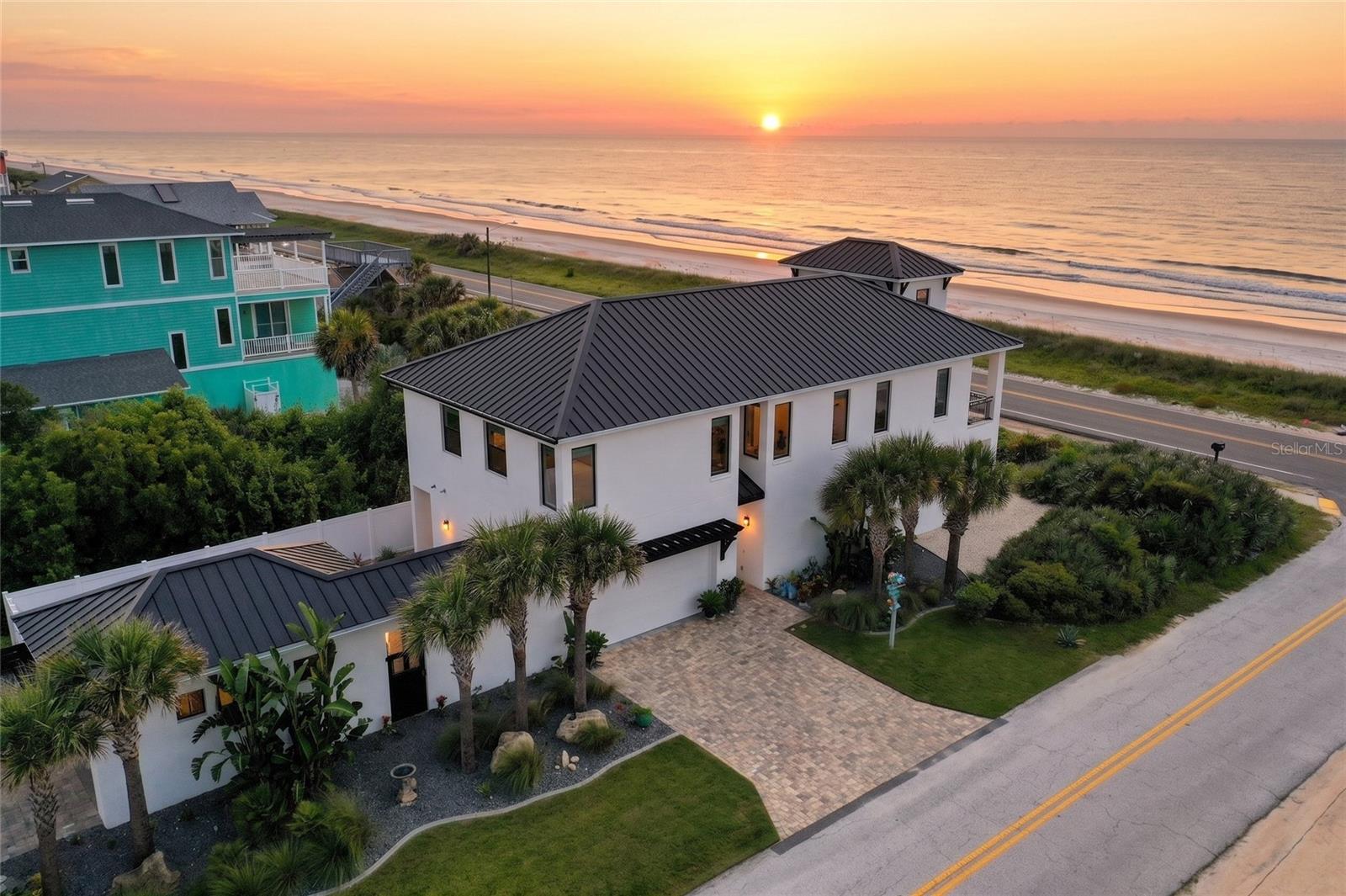 2574 S Ocean Shore Blvd Property Photo 1