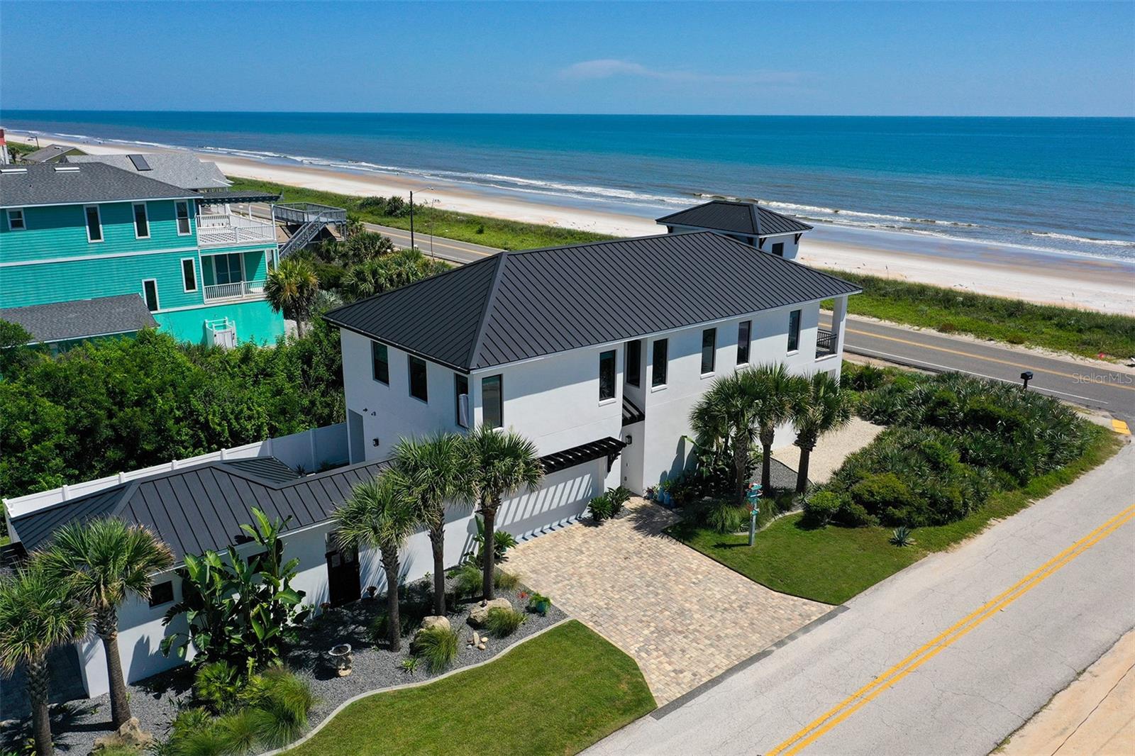 2574 S Ocean Shore Blvd Property Photo 3