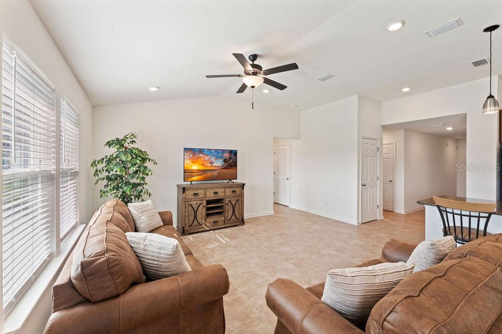 45 Las Casitas Blvd Property Photo 11