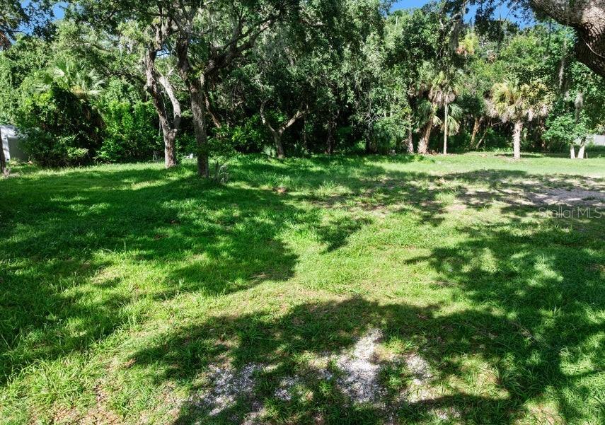 2841 John Anderson Dr Property Photo 10