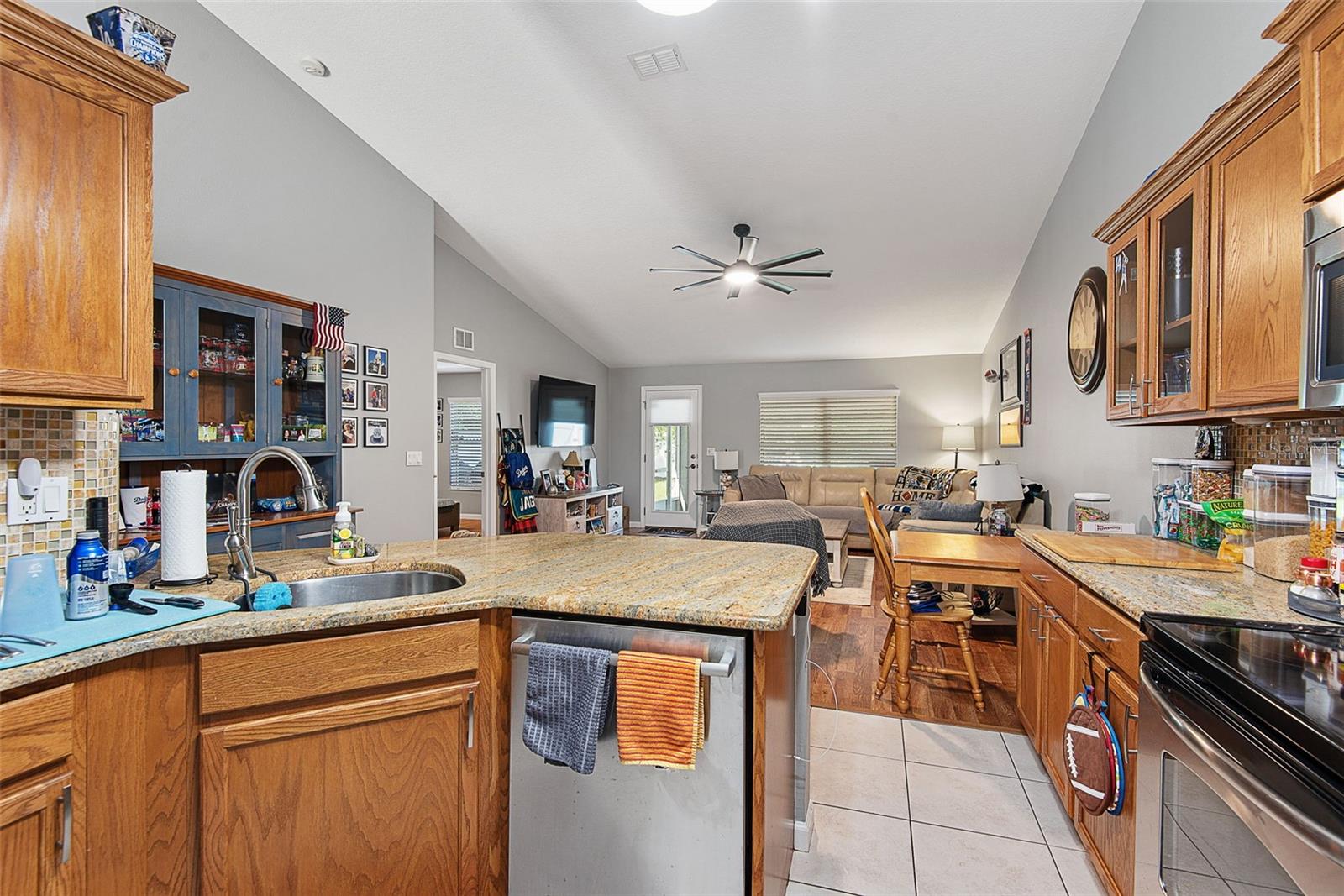 210 Ullian Trl Property Photo 51