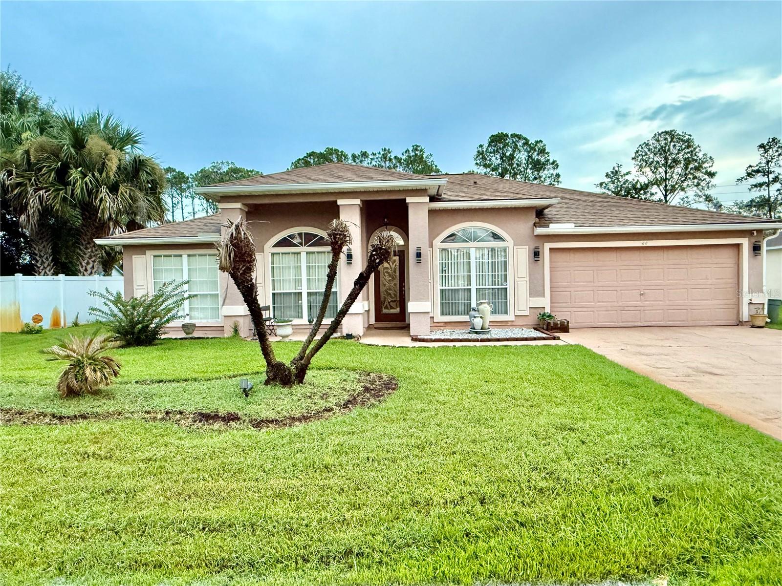 68 Riverview Dr Property Photo 1