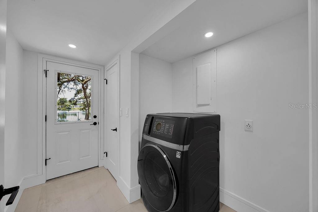 FC320109 Property Photo 50
