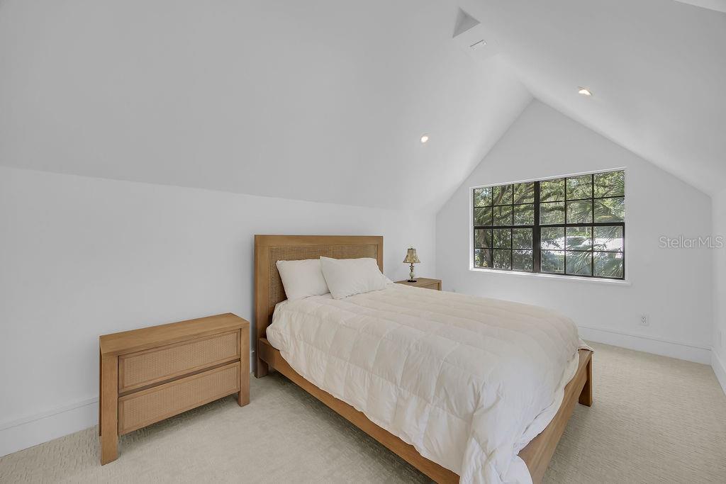 FC320109 Property Photo 65