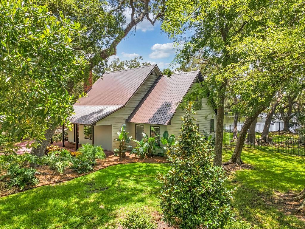 FC320109 Property Photo 80