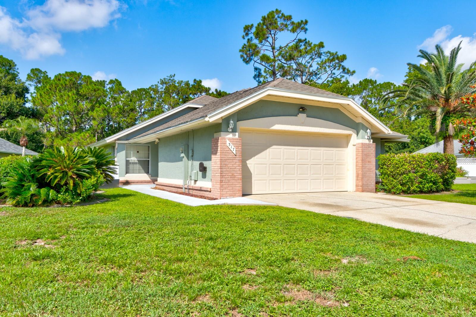 317 Glenbriar Cir Property Photo 1
