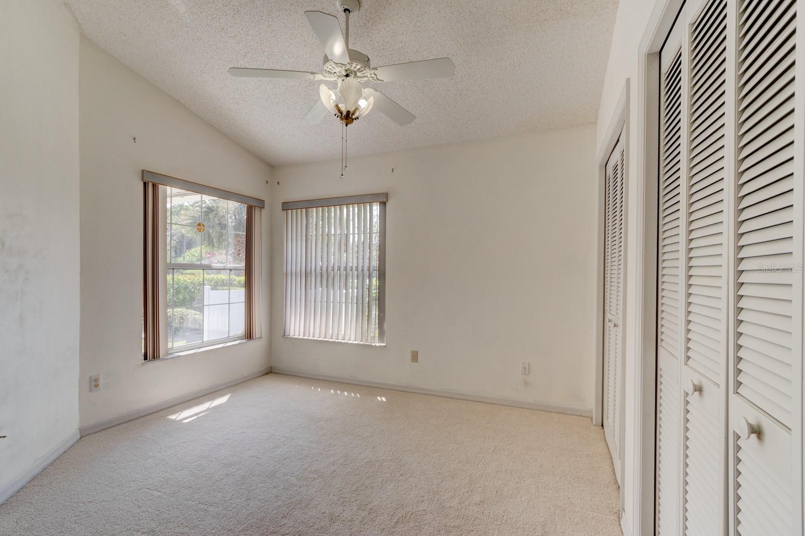 317 Glenbriar Cir Property Photo 6