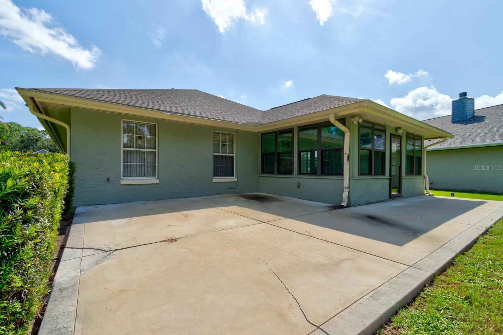 317 Glenbriar Cir Property Photo 17