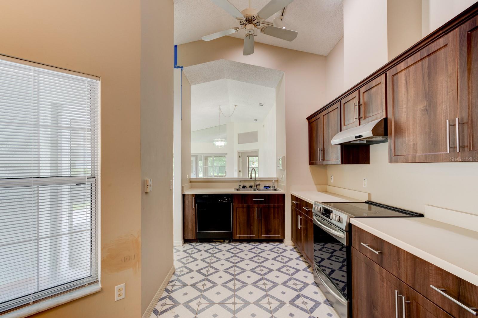317 Glenbriar Cir Property Photo 21