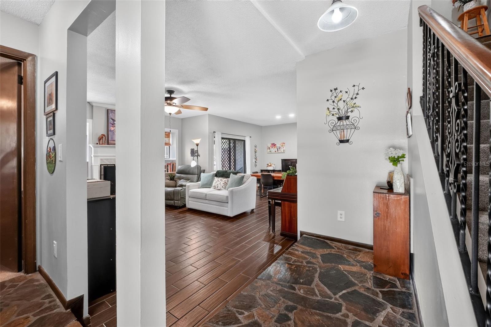 2 Timberline Trl #b Property Photo 4