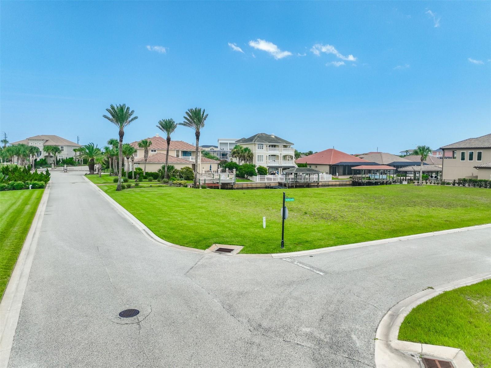 60 Malibu Cv Property Photo 2