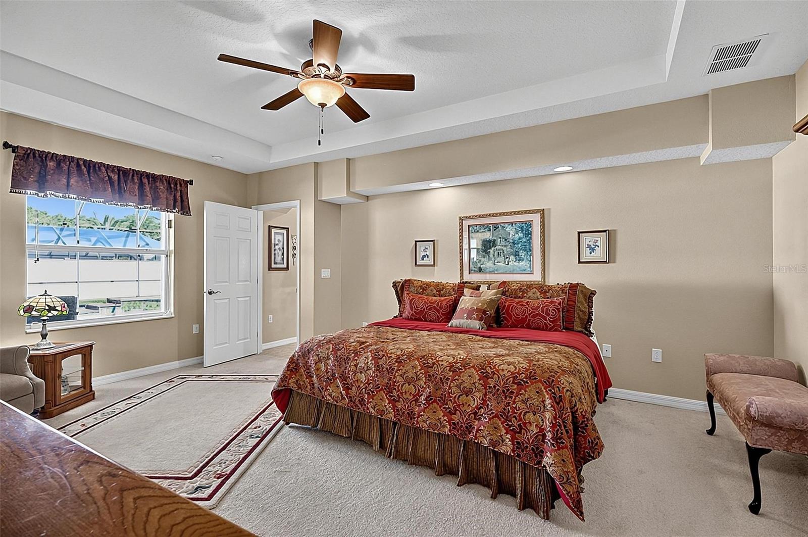 2 Lytton Ln Property Photo 28