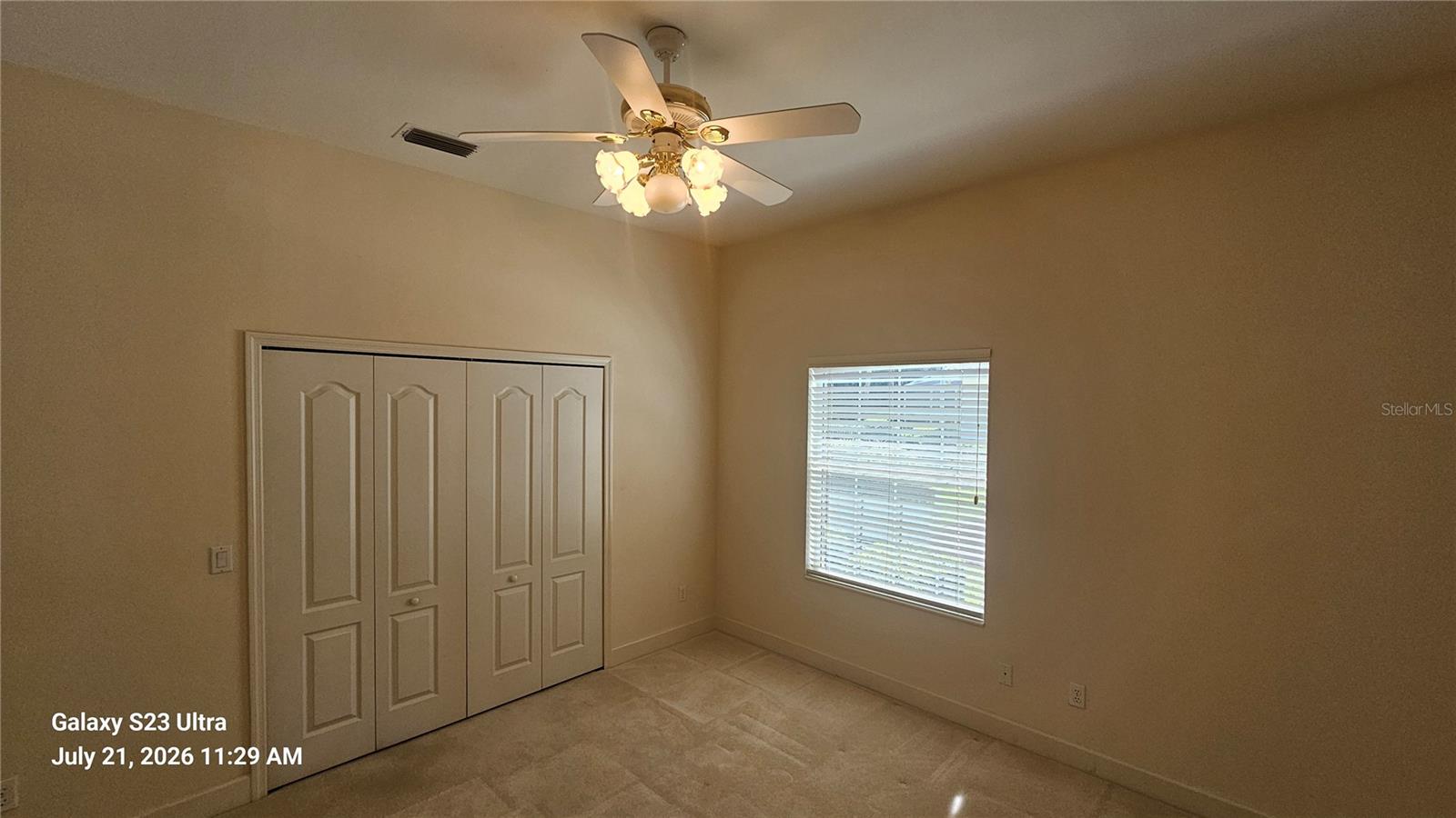 12 Foxfords Chase Property Photo 15