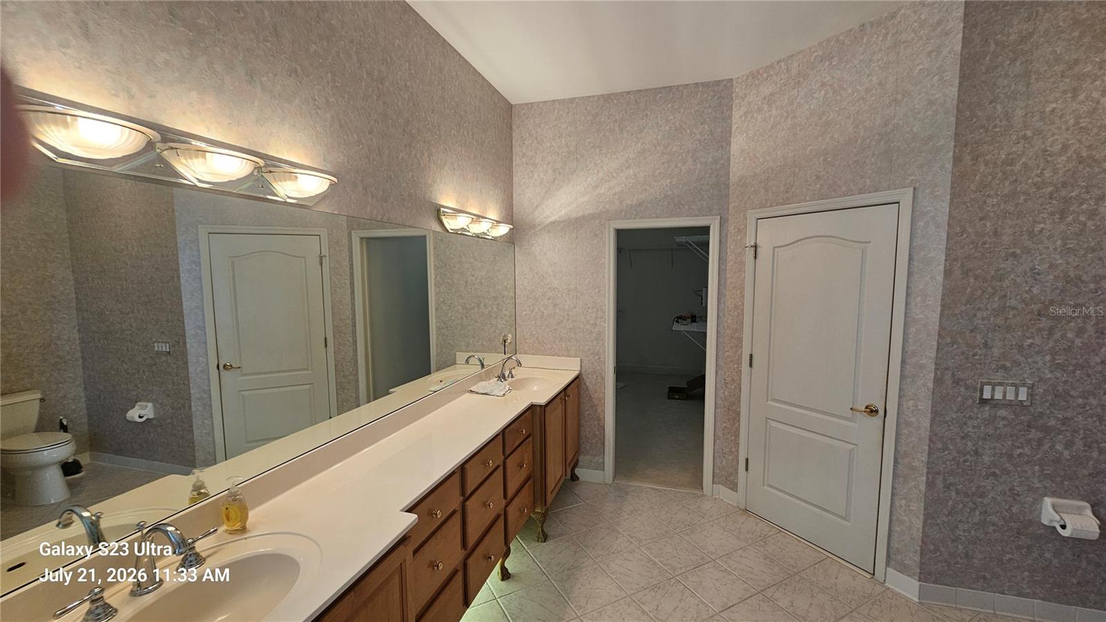 12 Foxfords Chase Property Photo 28
