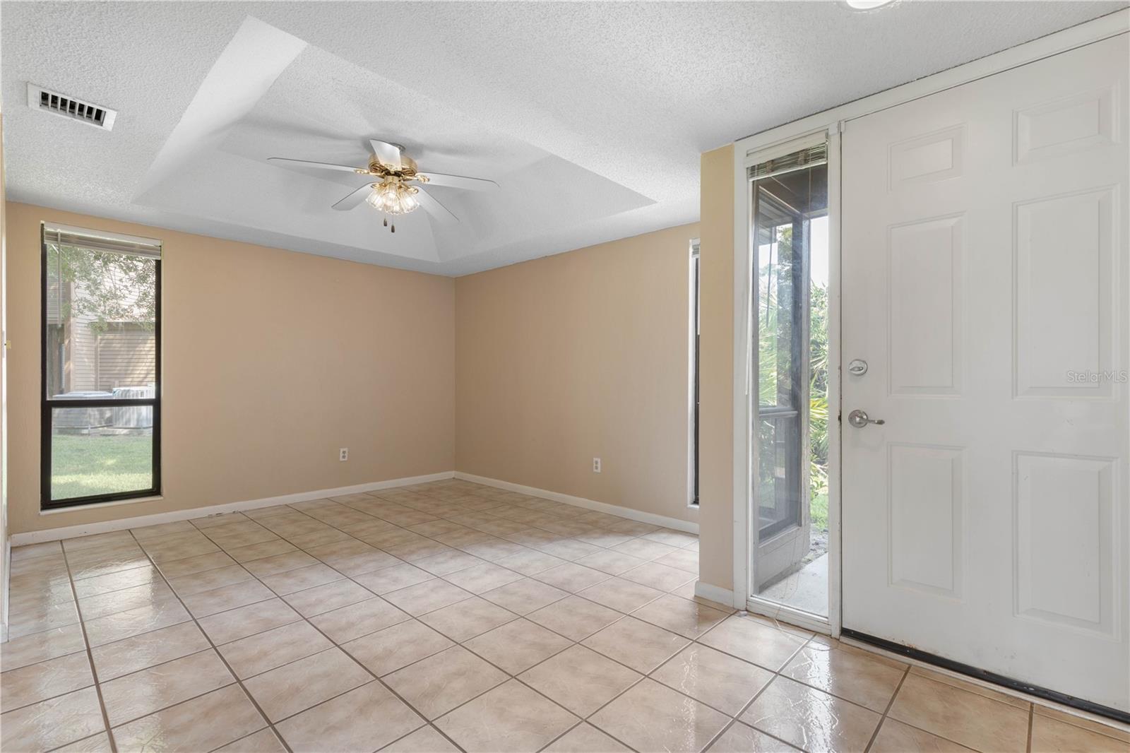 37 Hembury Ln #37 Property Photo 7