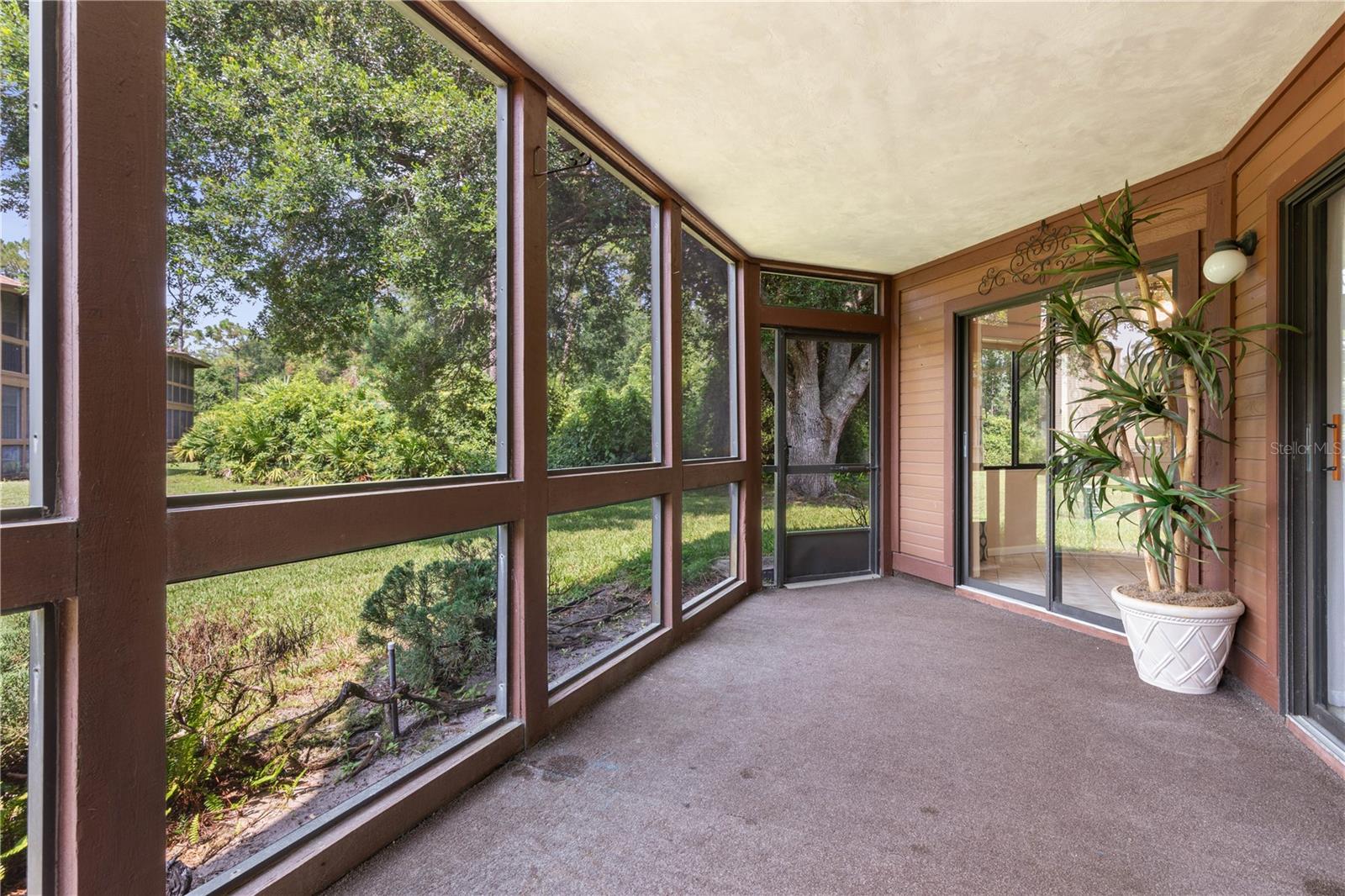 37 Hembury Ln #37 Property Photo 35
