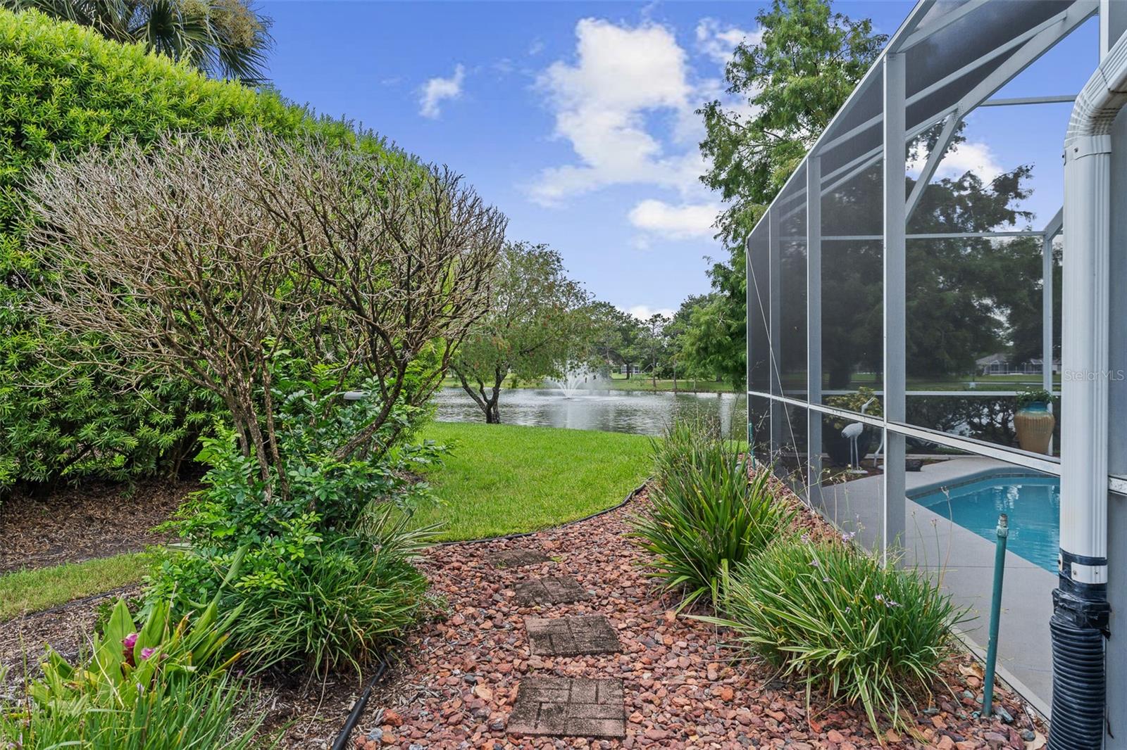 1240 Sunningdale Ln Property Photo 34