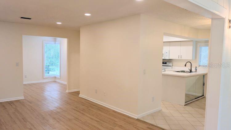 10 Masters Ct Property Photo 3