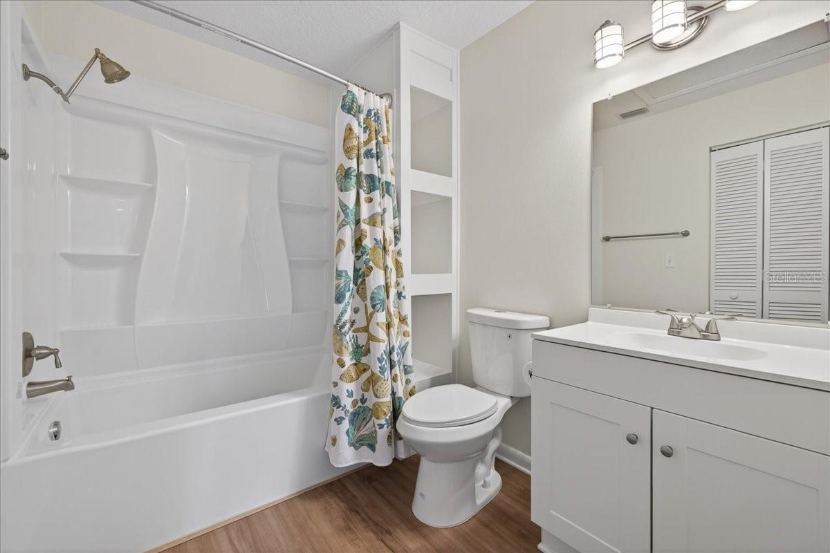 10 Bren Mar Ln Property Photo 9