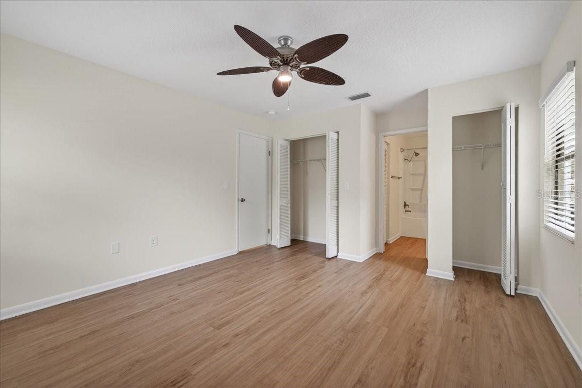 10 Bren Mar Ln Property Photo 18