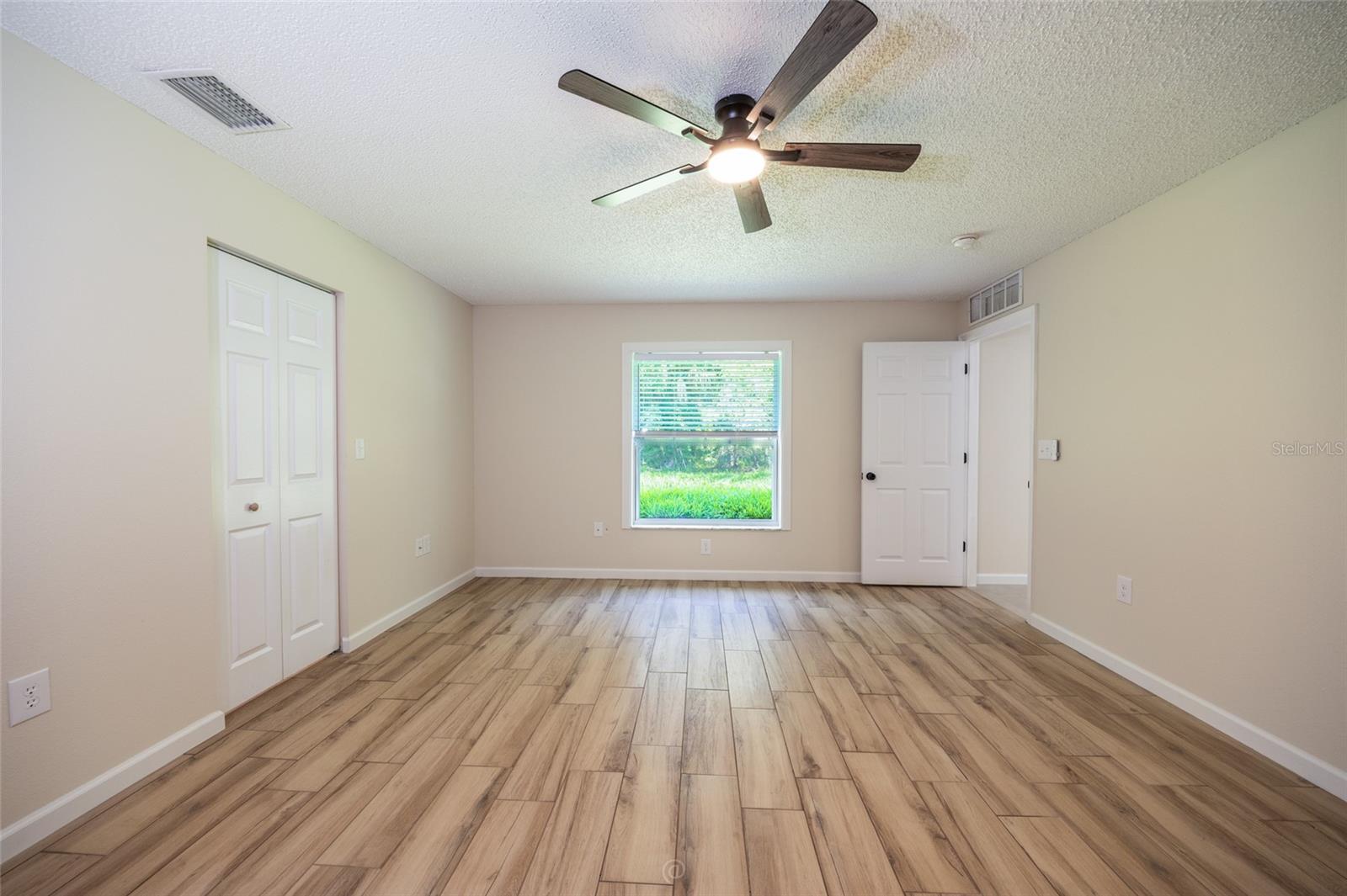 19 Burrell Pl Property Photo 19