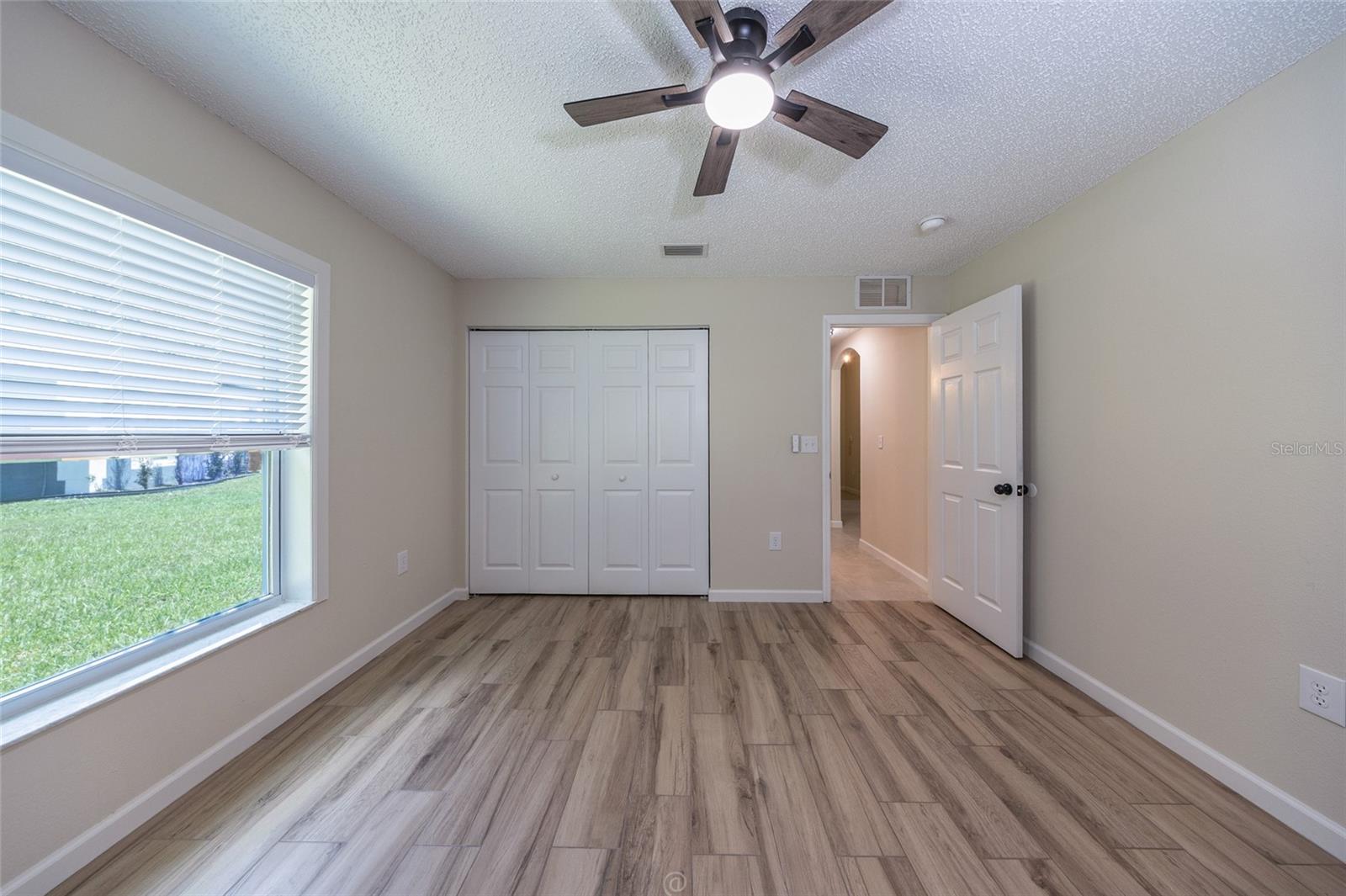 19 Burrell Pl Property Photo 28