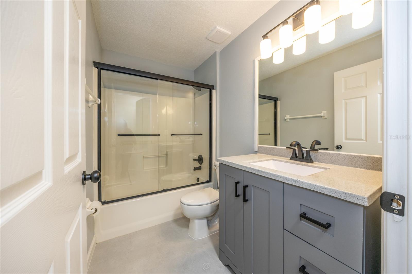 19 Burrell Pl Property Photo 31