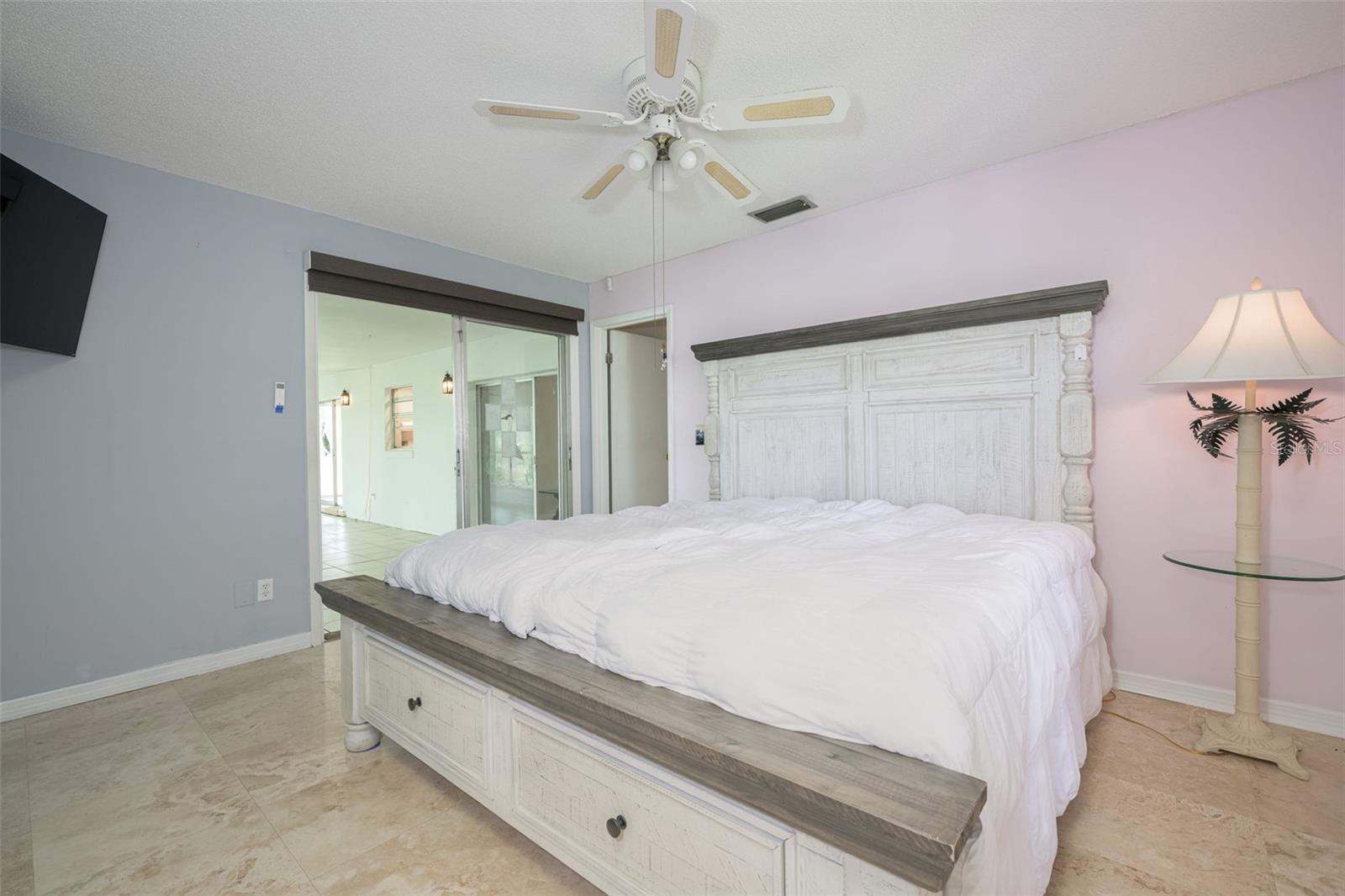 30 Fernham Ln Property Photo 17