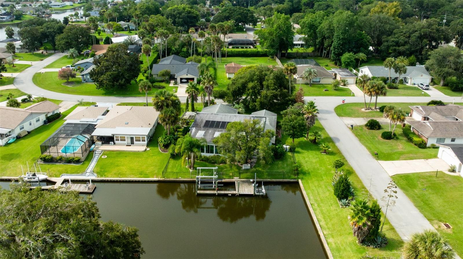 30 Fernham Ln Property Photo 43