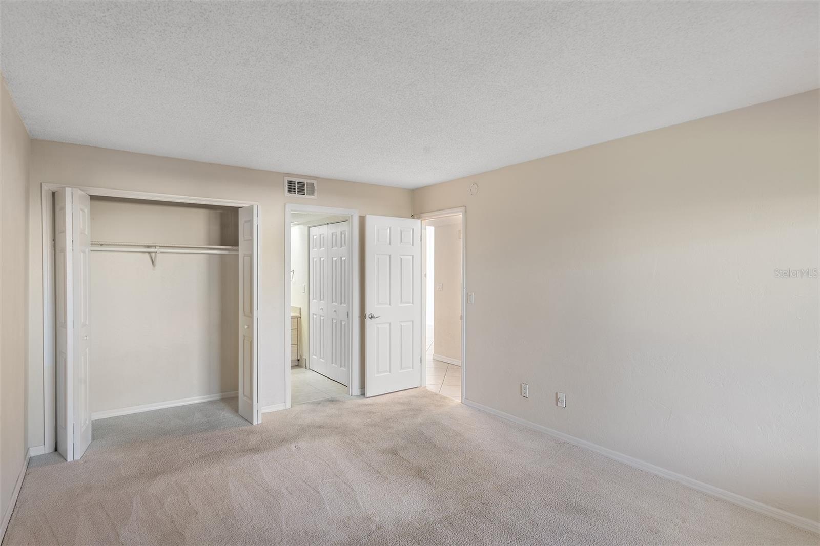 2600 Ocean Shore Blvd #111 Property Photo 22