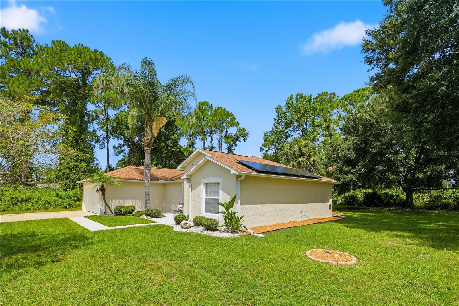 23 Port Ln Property Photo 6