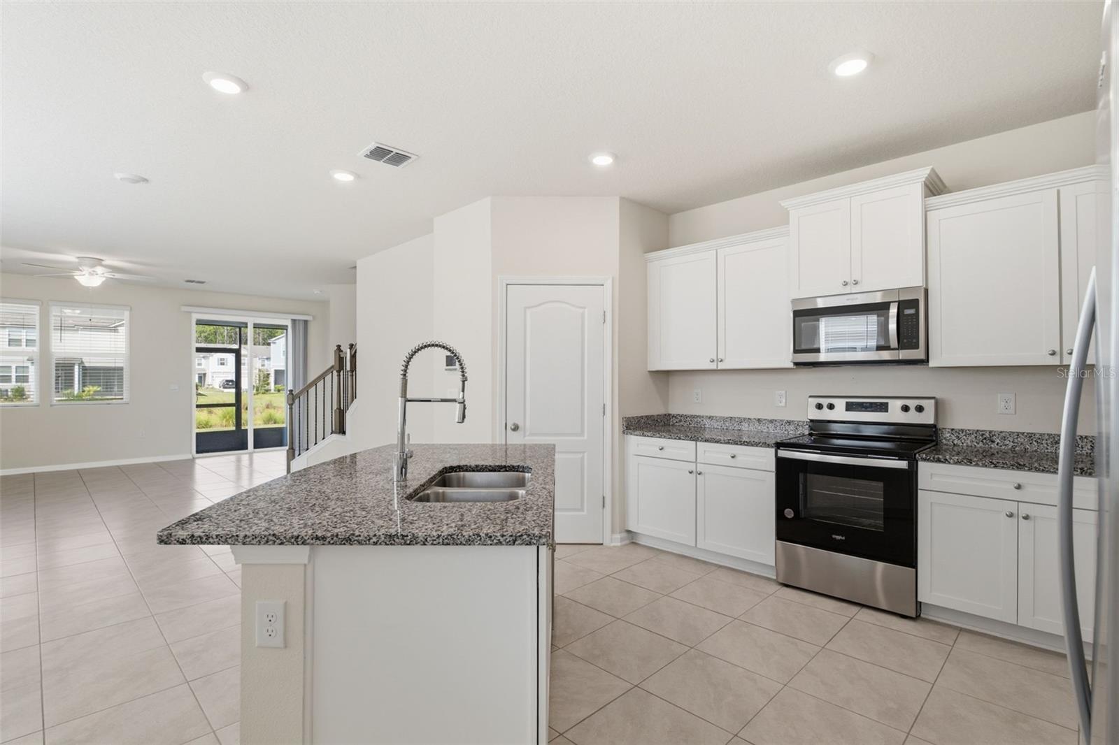 108 Redbud Rd Property Photo 10
