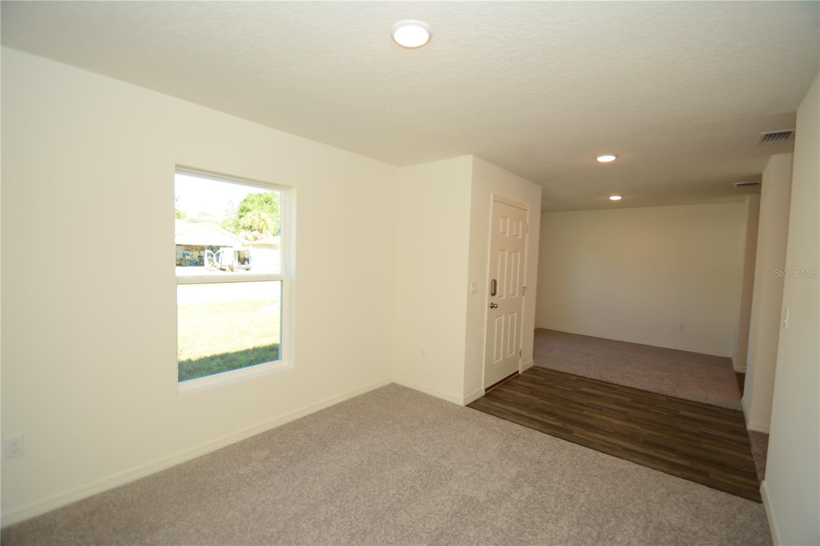 93 Panorama Dr Property Photo 4
