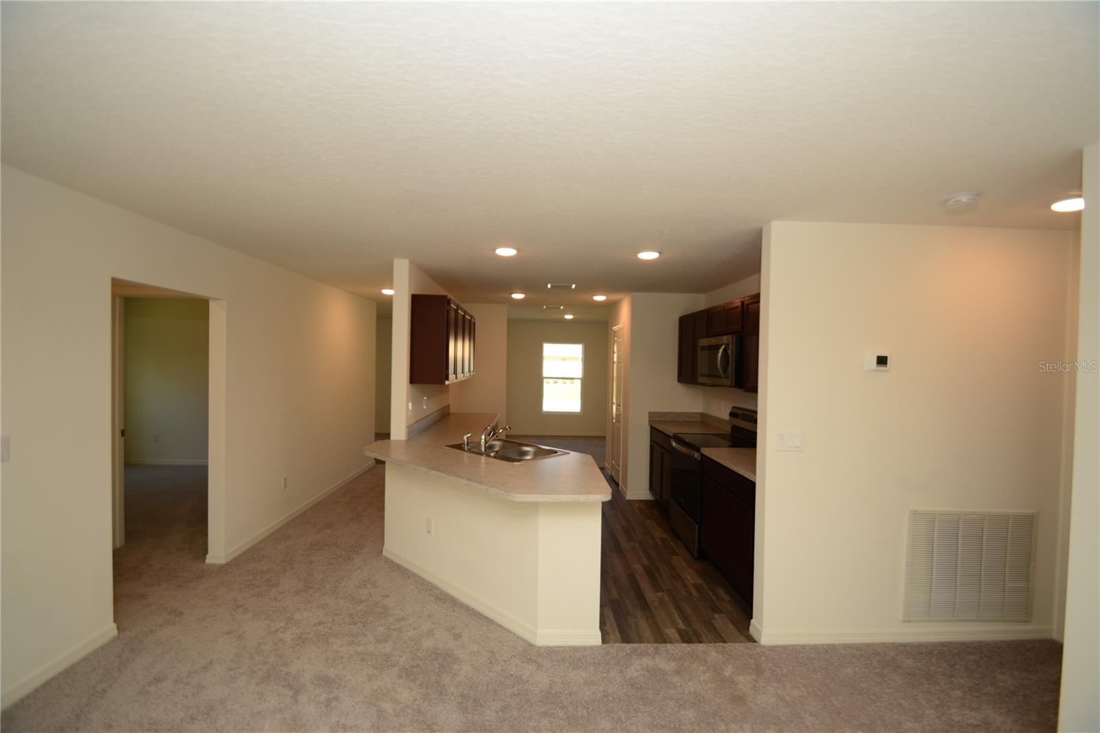 93 Panorama Dr Property Photo 8
