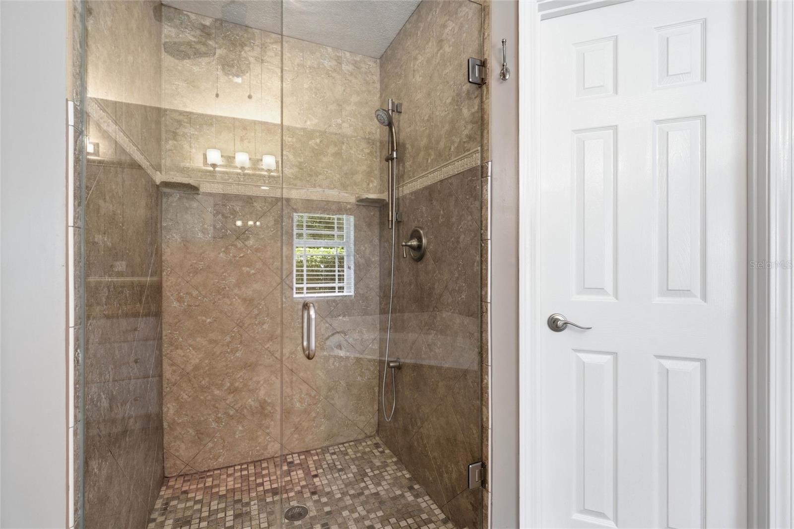 1413 Course View Property Photo 40