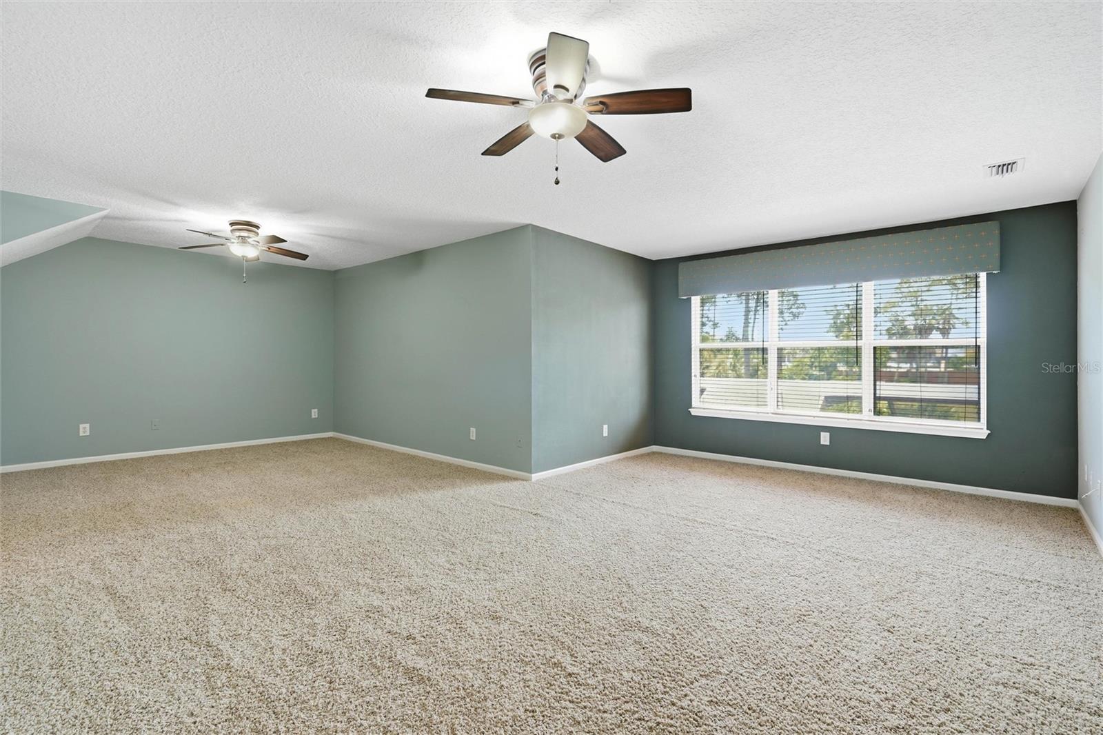 1413 Course View Property Photo 51