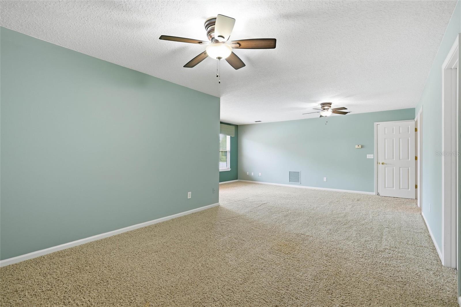 1413 Course View Property Photo 53