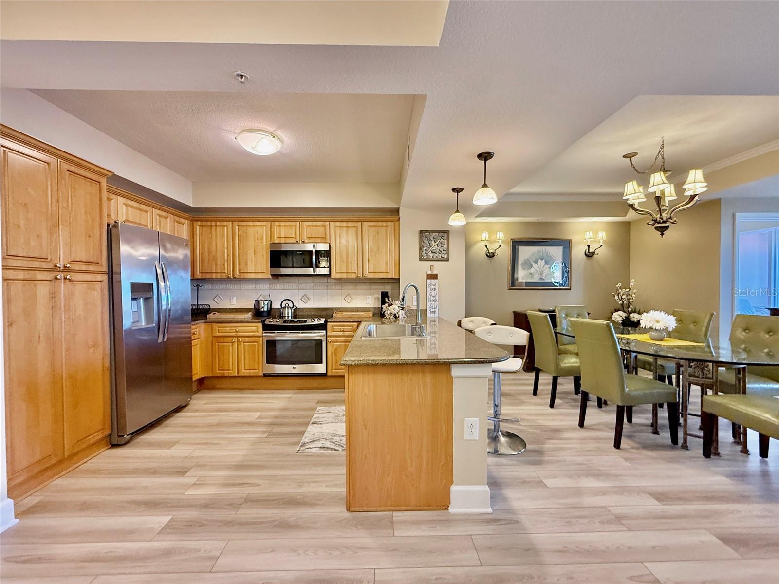 200 Ocean Crest Dr #408 Property Photo 7