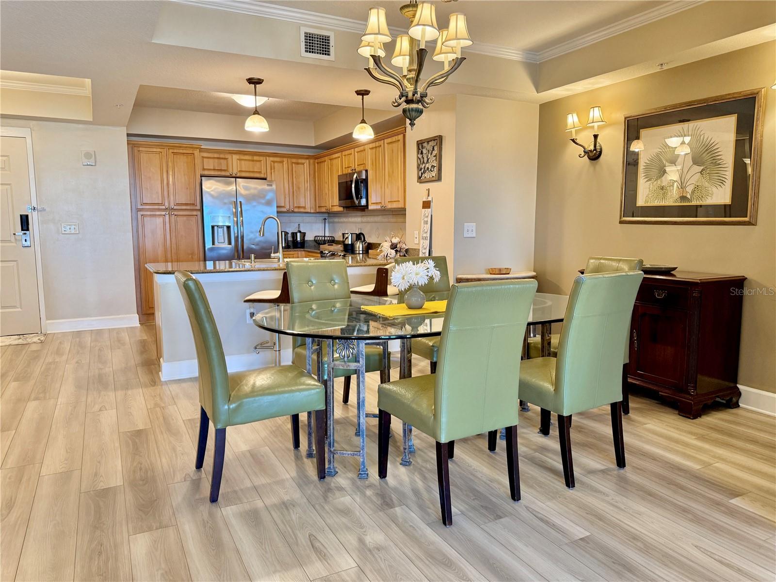 200 Ocean Crest Dr #408 Property Photo 12