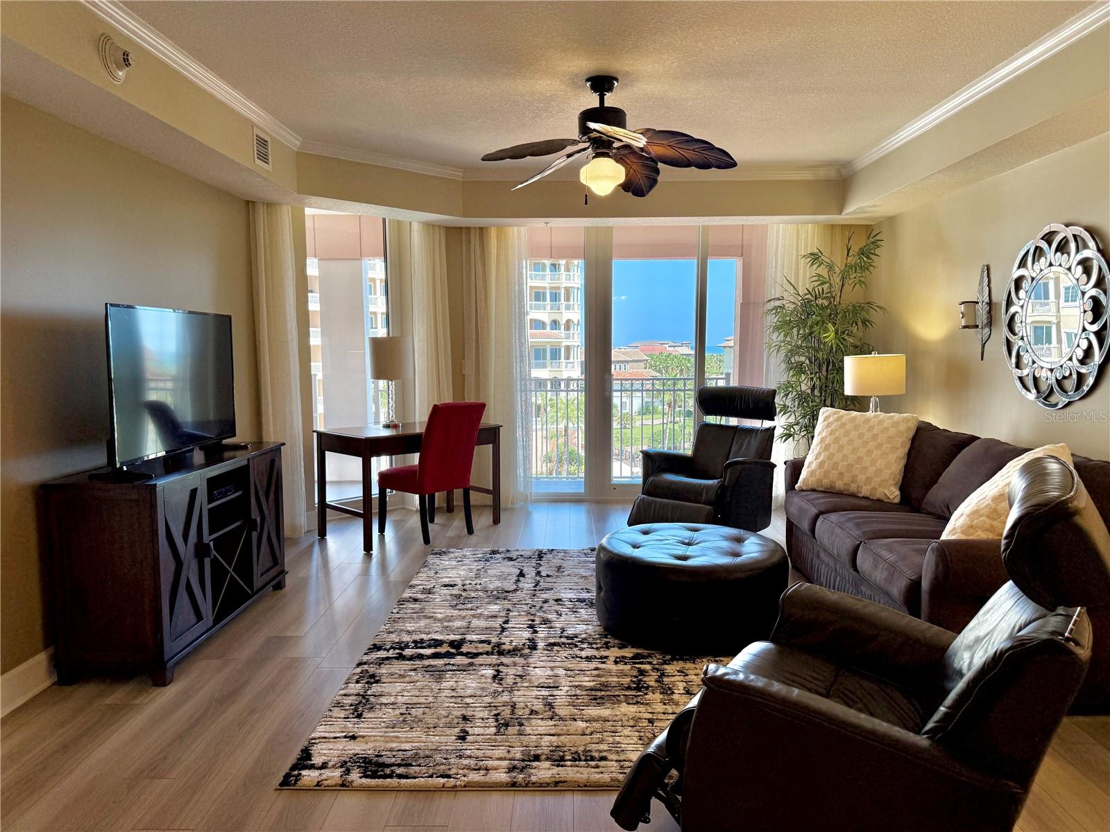 200 Ocean Crest Dr #408 Property Photo 13