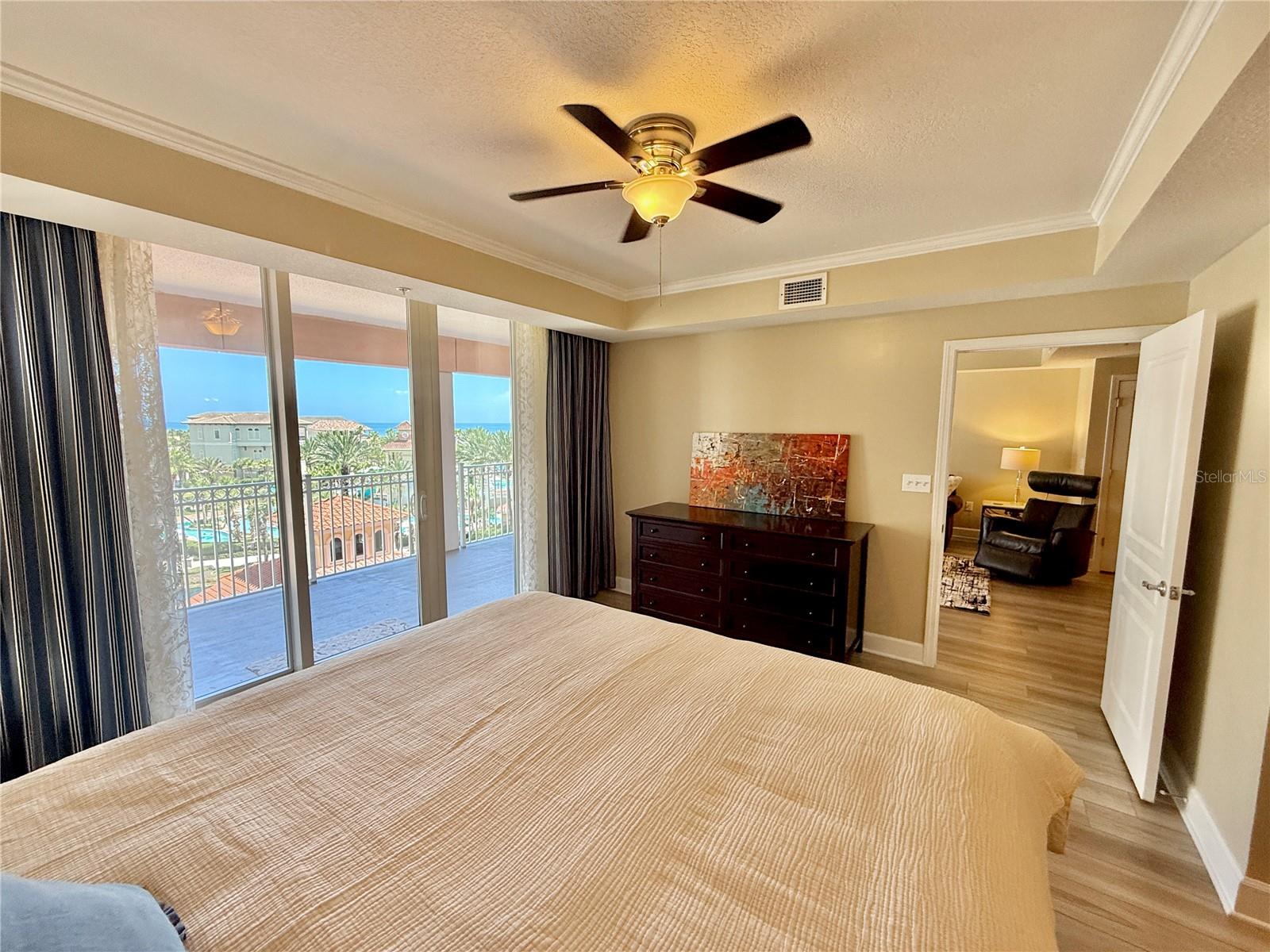 200 Ocean Crest Dr #408 Property Photo 20
