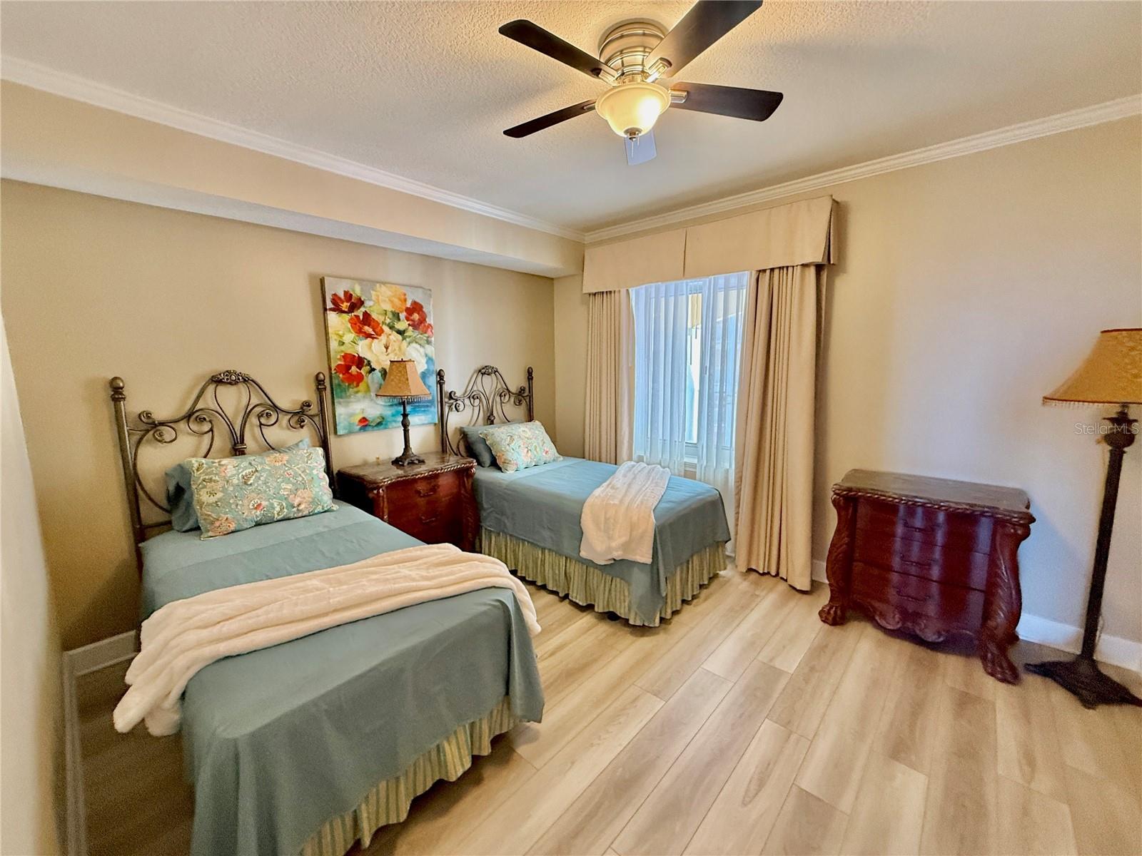 200 Ocean Crest Dr #408 Property Photo 33