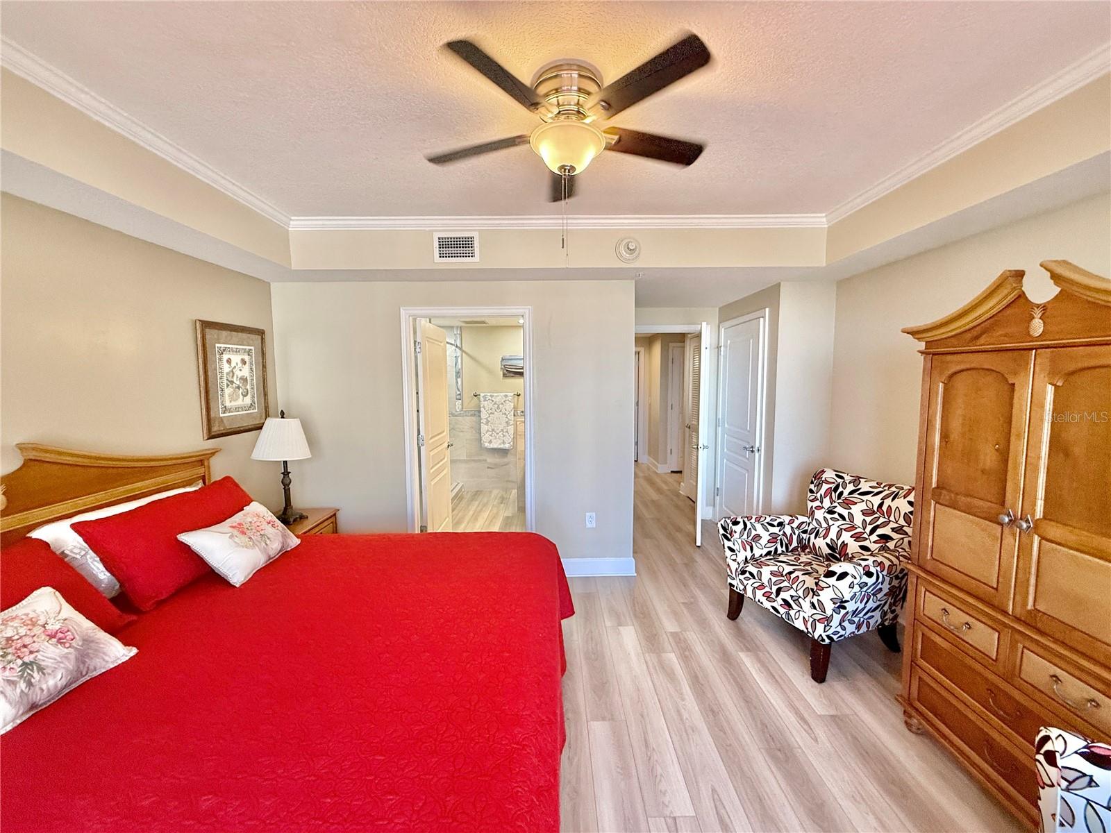 200 Ocean Crest Dr #408 Property Photo 37